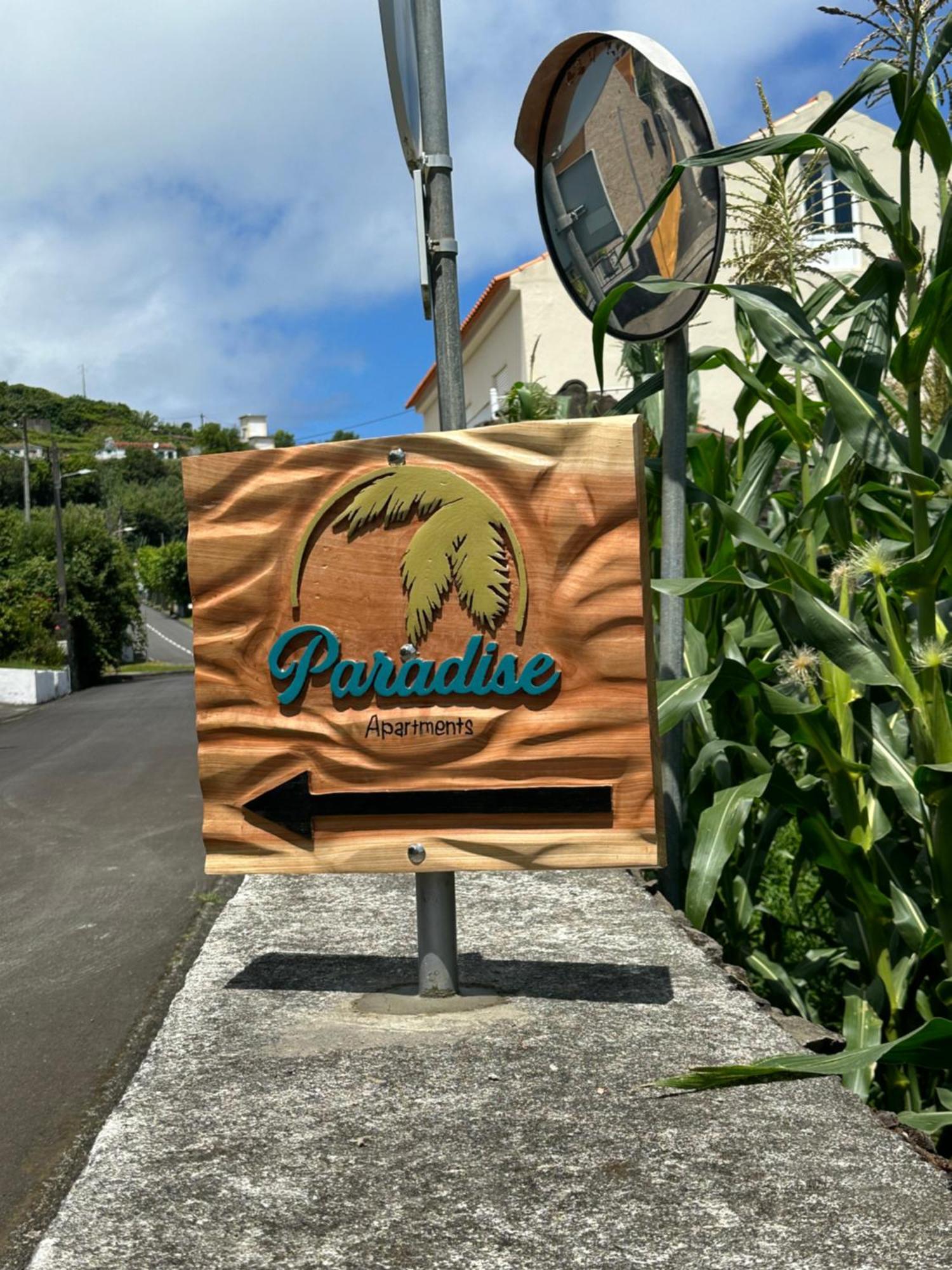 Paradise Apartments I Santa Cruz das Flores Esterno foto